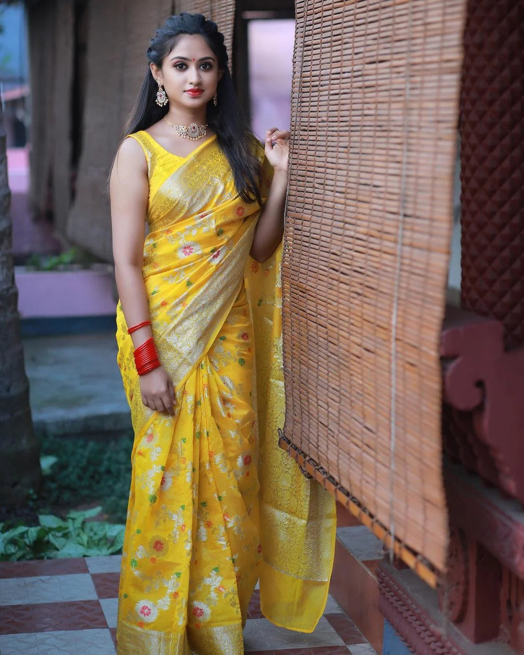 Georgette Banarasi Saree All Over Jaal With Meenakari Yellow - The Weaver Banaras