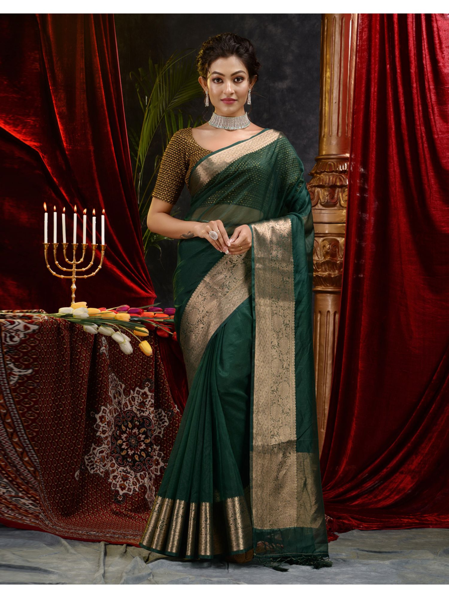 The Weaver's organza banarasi saree-deep green - THE WEAVER