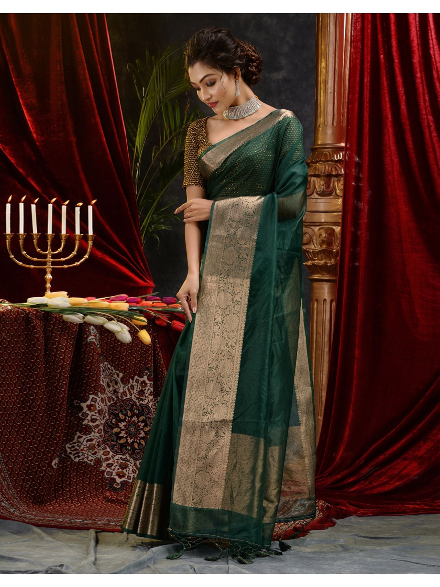 The Weaver's organza banarasi saree-deep green - THE WEAVER