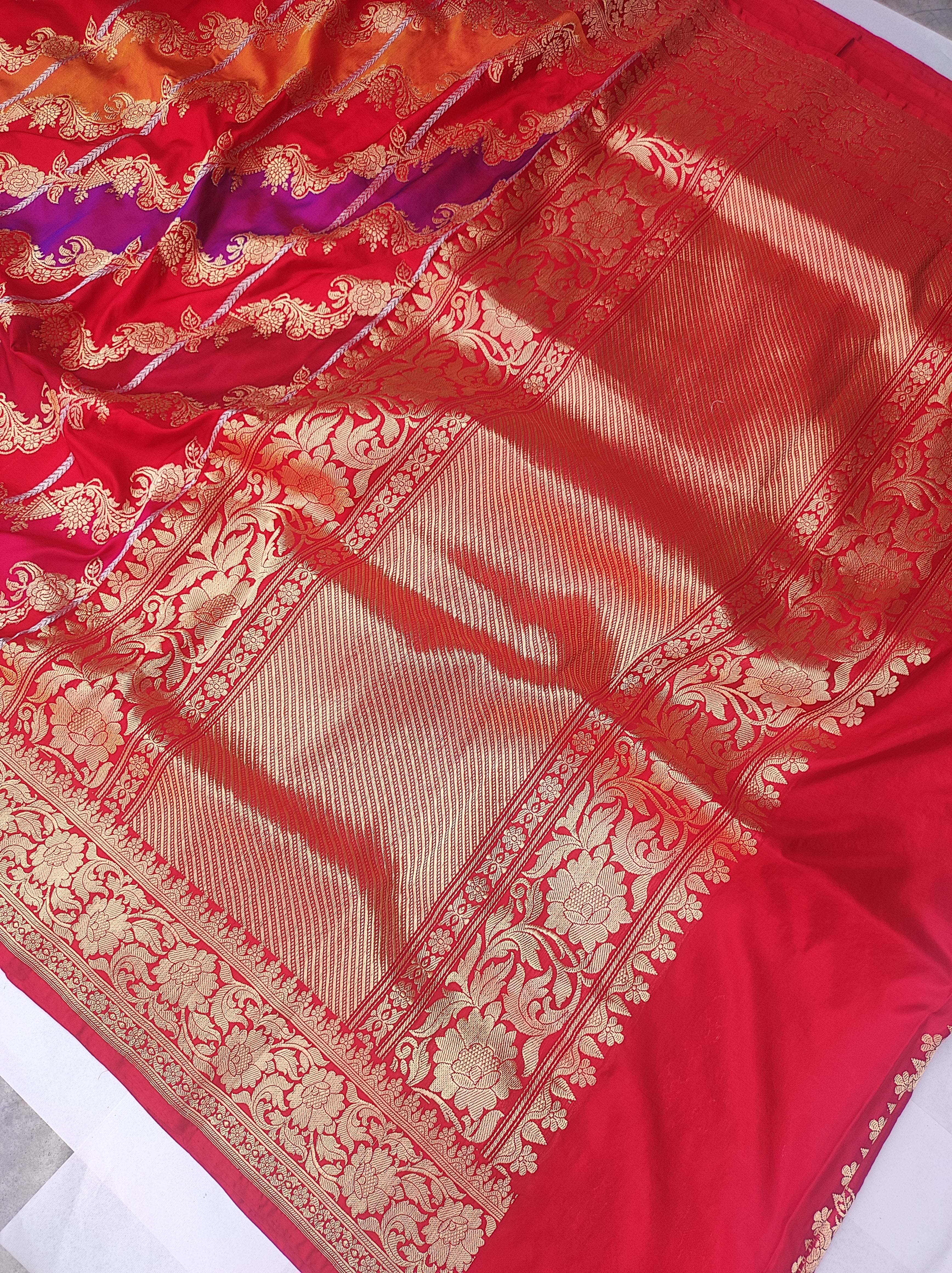 Exquisite Multicolor Banarasi Handloom Rangkat Pure Katan Silk Saree Red - THE WEAVER