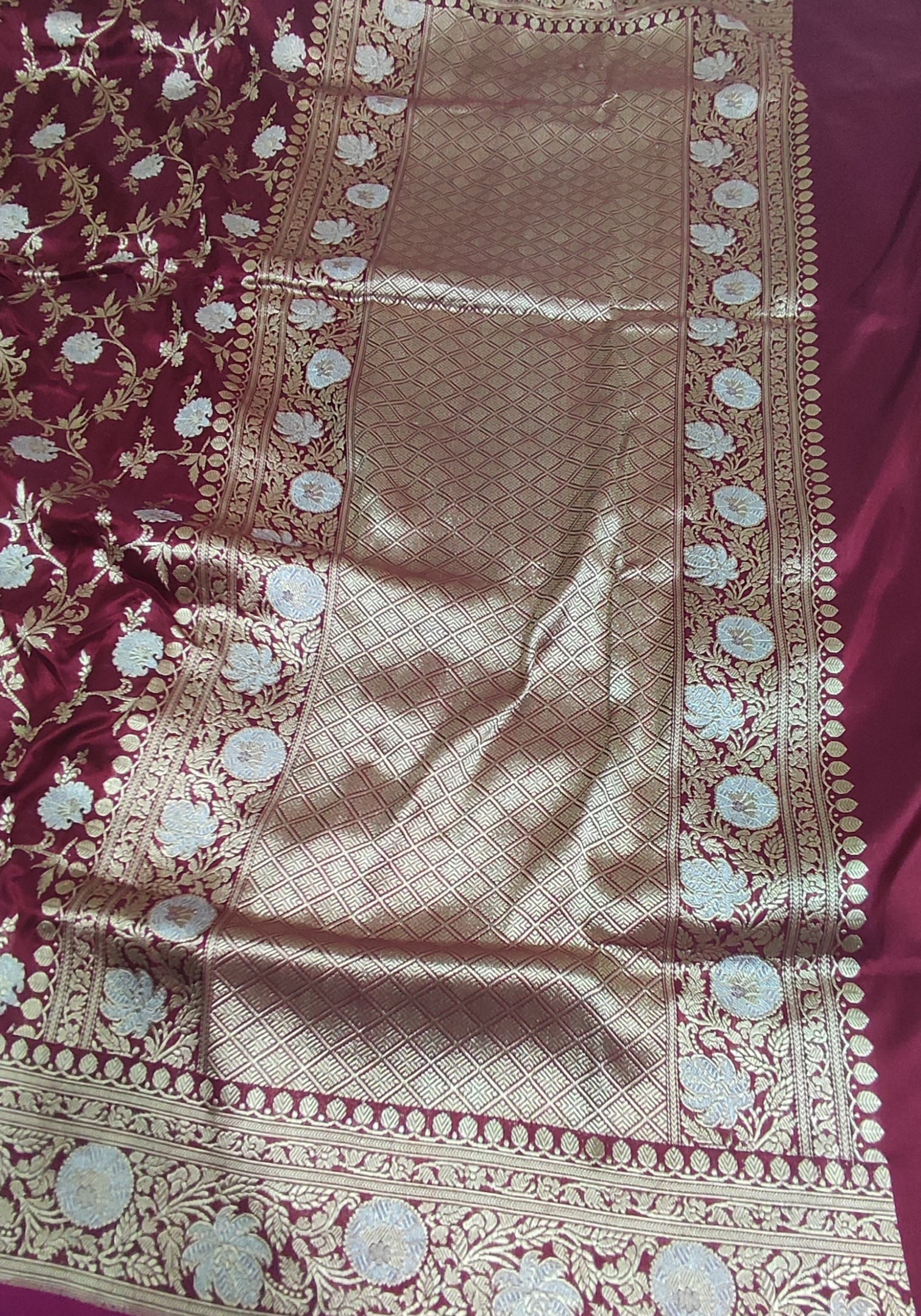 Pure Katan Silk Handloom Banarasi Saree Kadhua Jangla With Kadhiyal Meenakari Work - THE WEAVER