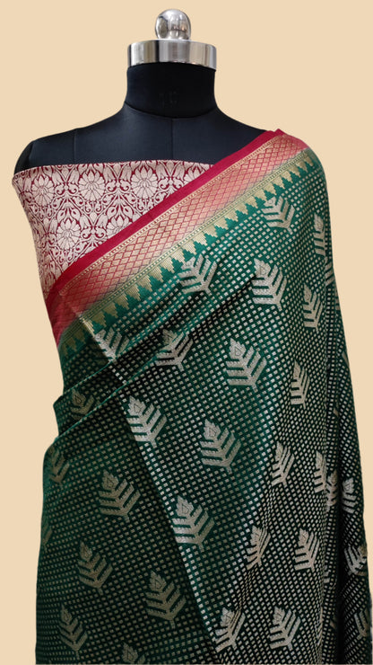 Tanchoi Banarasi Dupion Silk Saree with Contemporary Buta