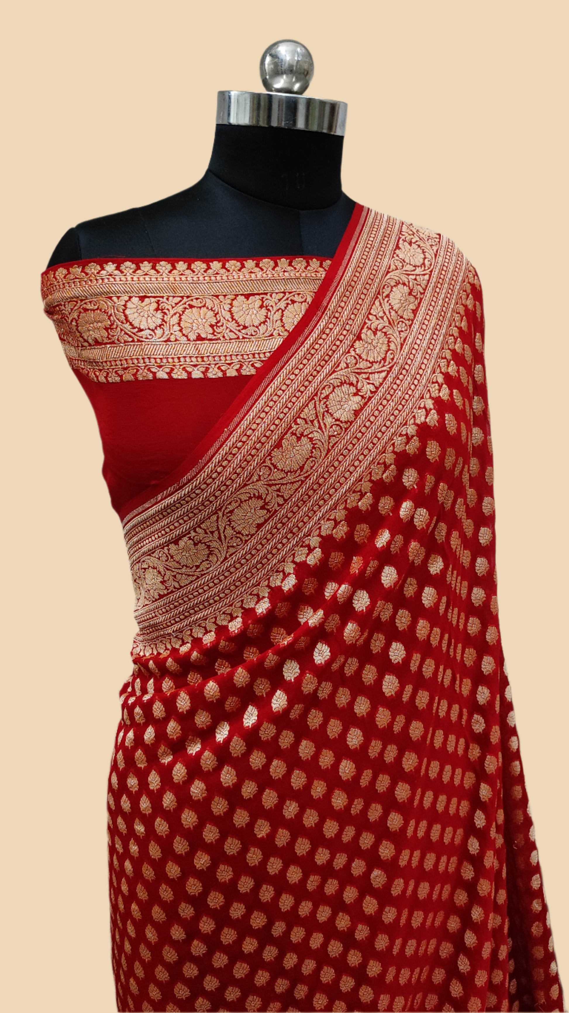 Pure Georgette Handloom Banarasi Saree - Gold zari