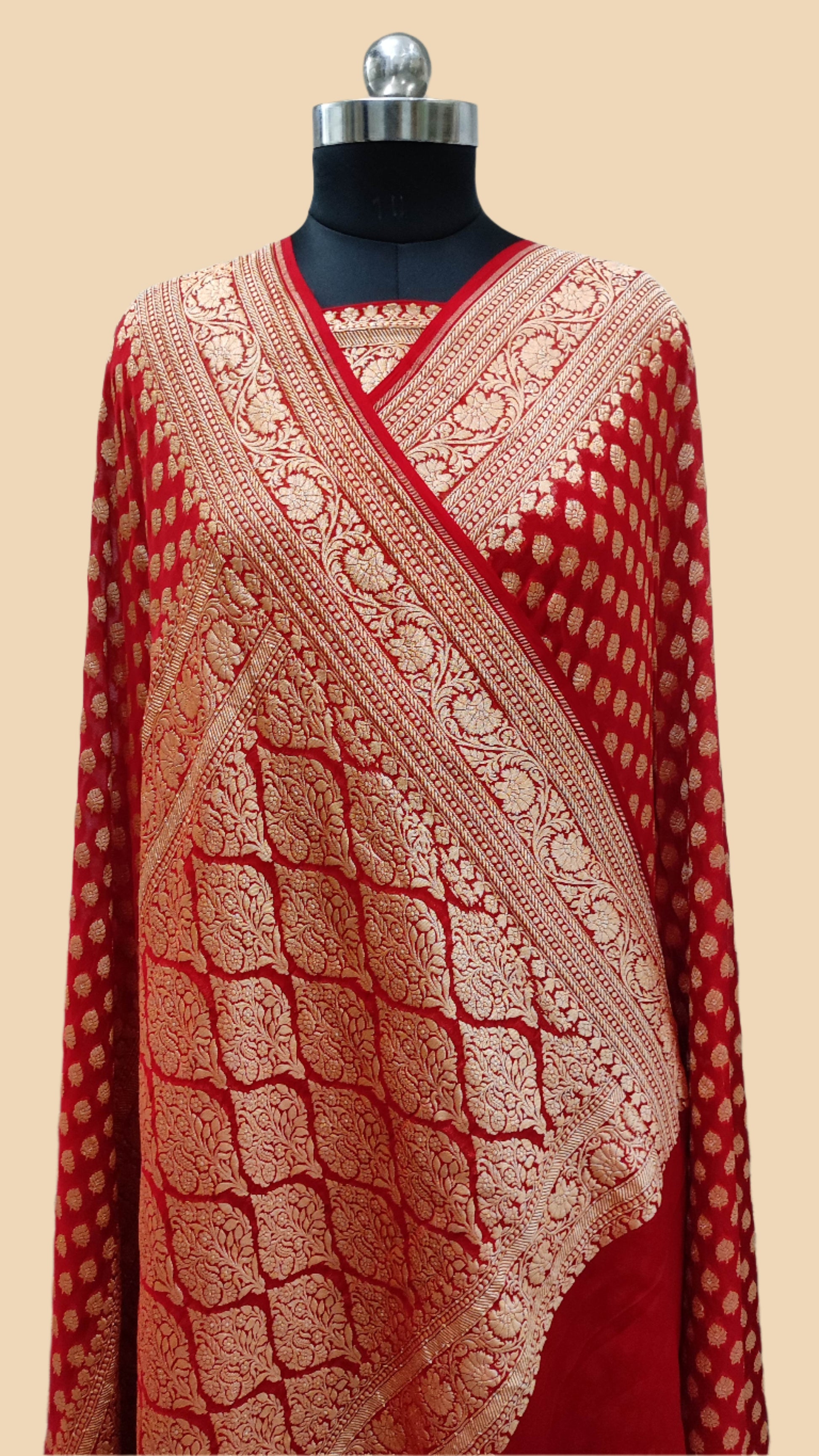 Pure Georgette Handloom Banarasi Saree - Gold zari