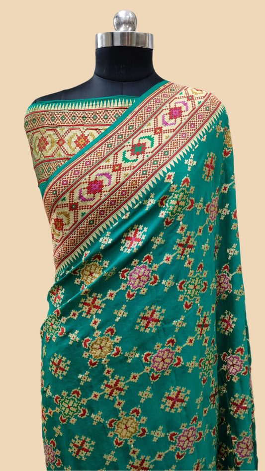 Pure Tilfi Georgette Banarasi Handloom Saree-Bhandhani Style