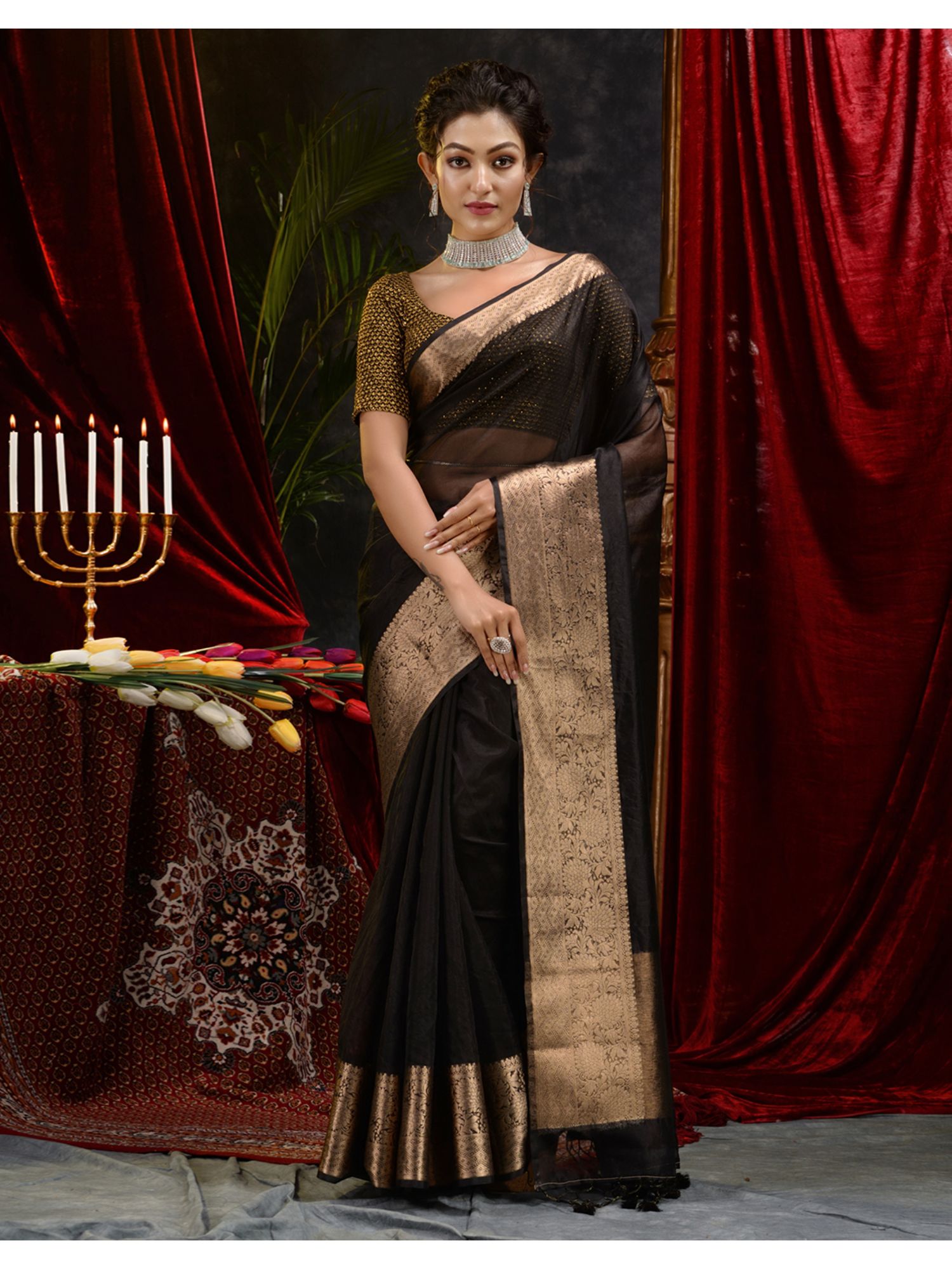 The Weaver's organza banarasi saree-black - THE WEAVER