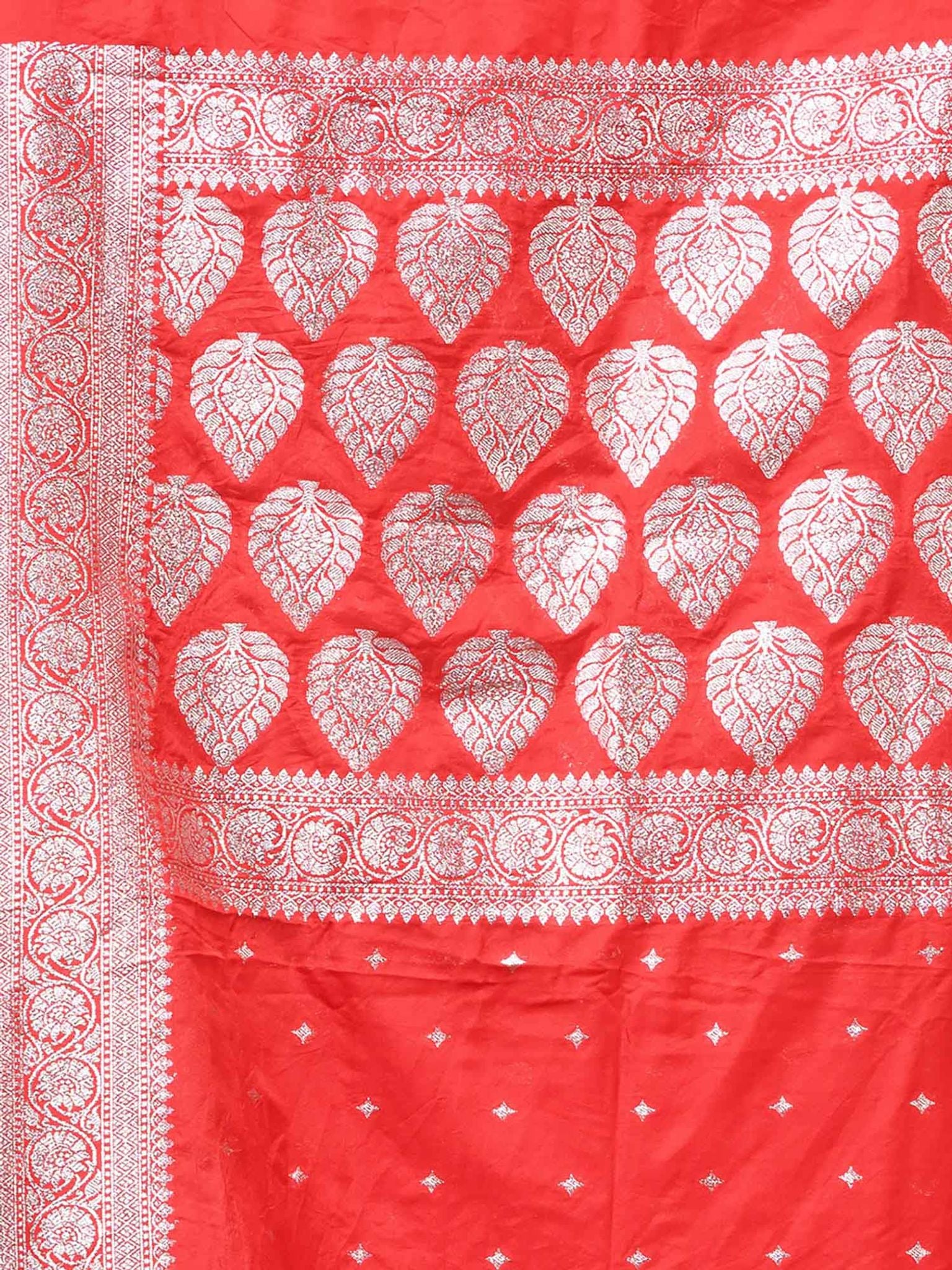 Katan Silk Handloom Banarasi Saree Red - THE WEAVER