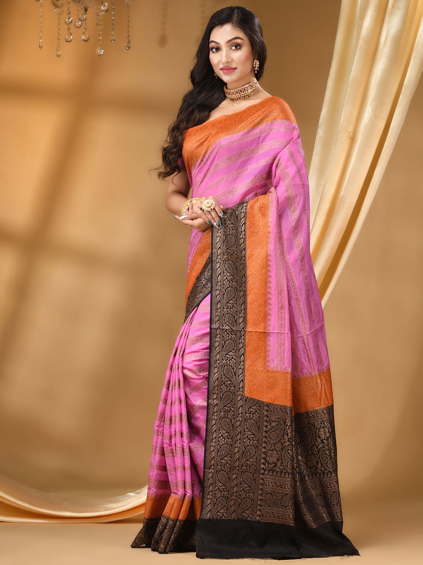 Soft Silk Saree Featuring Antique Zari Weave - The Weaver Banaras