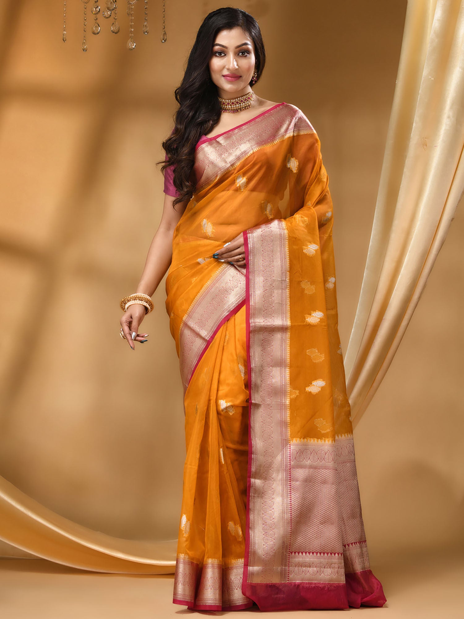 The Weaver's Organza Banarasi Saree With Gold And Silver Buti Fanta Orange And Maroon - THE WEAVER