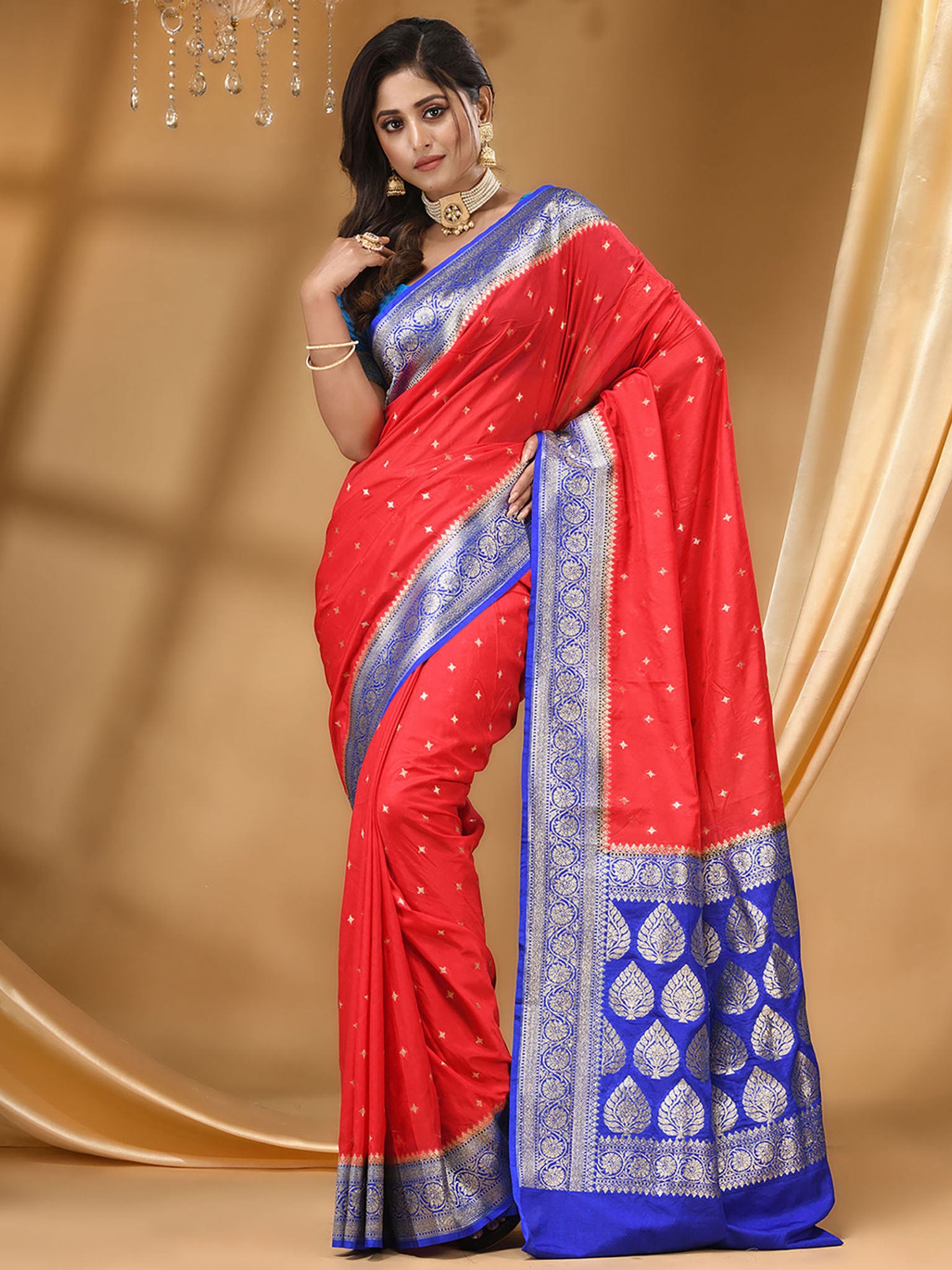 Katan Silk Handloom Banarasi Saree Red And Royal Blue - THE WEAVER