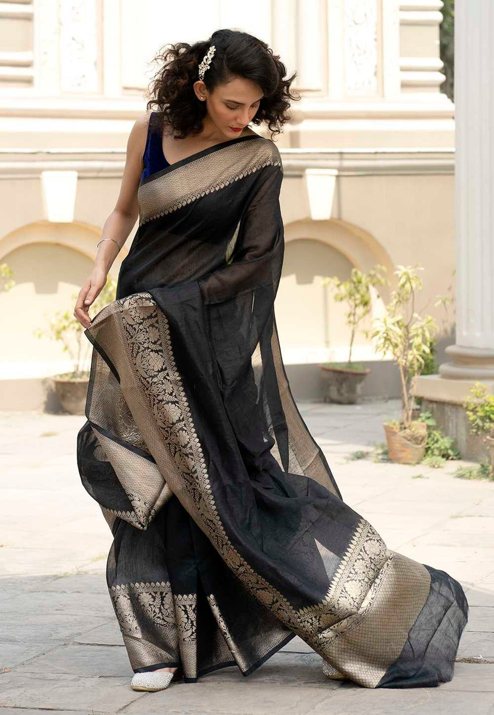 Pure Linen Banarasi Saree Black - THE WEAVER